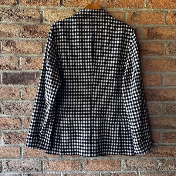 CIRCOLO 1901 | Classic Black & White Checkered Italian Designer Blazer - Picture 3 of 14